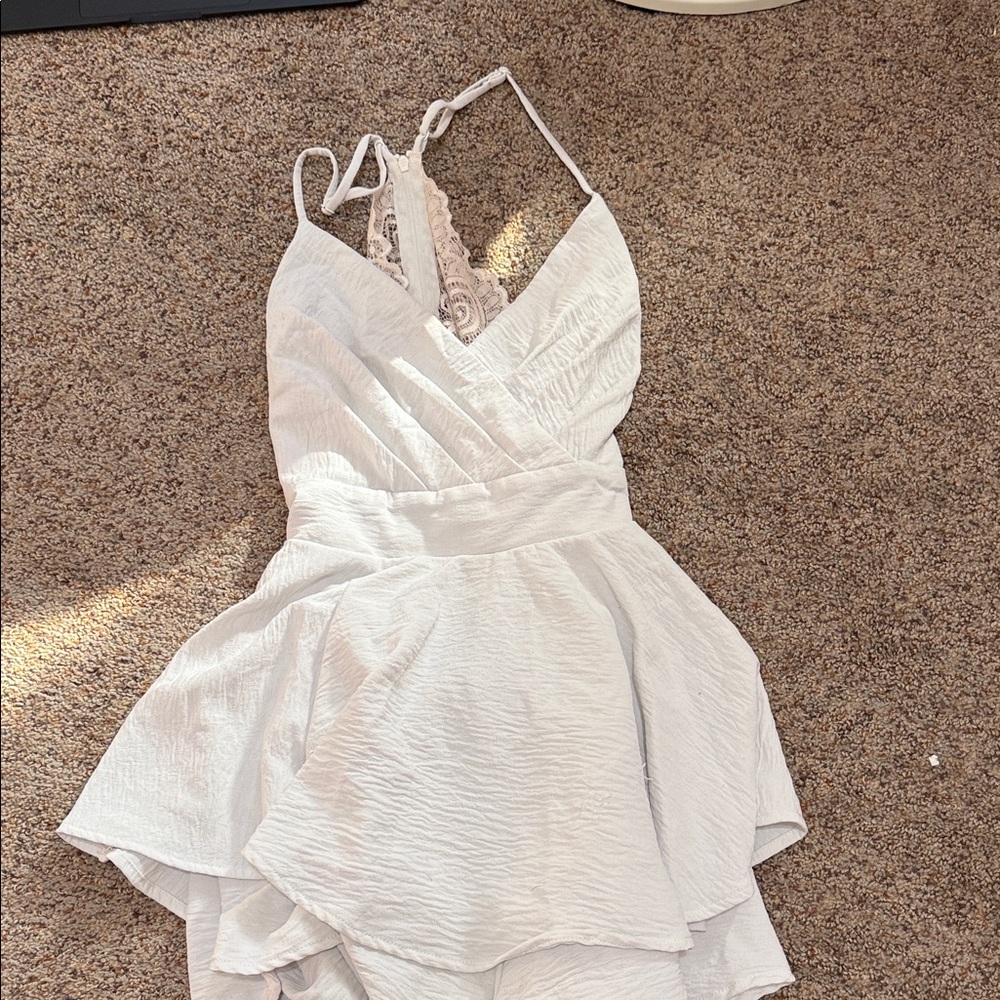 Windsor White Textured Chemise with Lace Detail